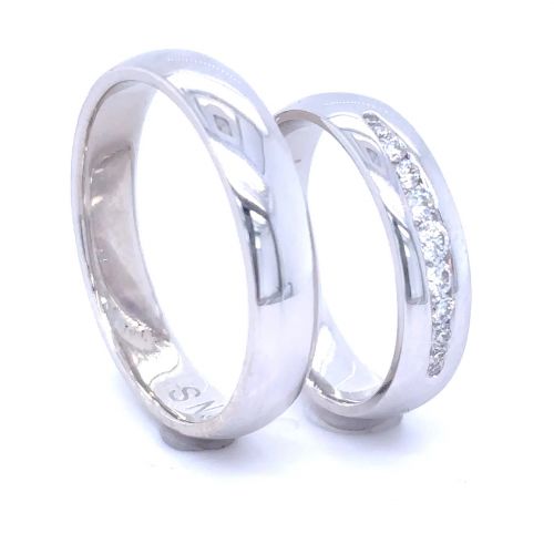 Snubní prsteny s diamanty