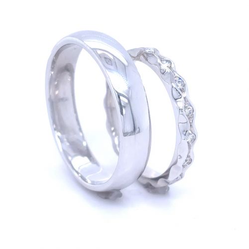 Snubní prsteny s diamanty